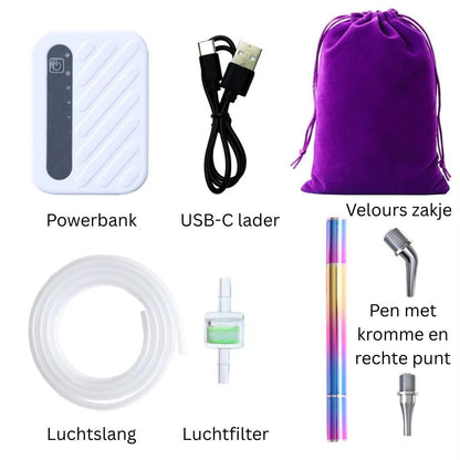 Set met powerbank, USB-C lader, luchtfilter, slang en luxe pouch voor de elektrische diamond painting pen.